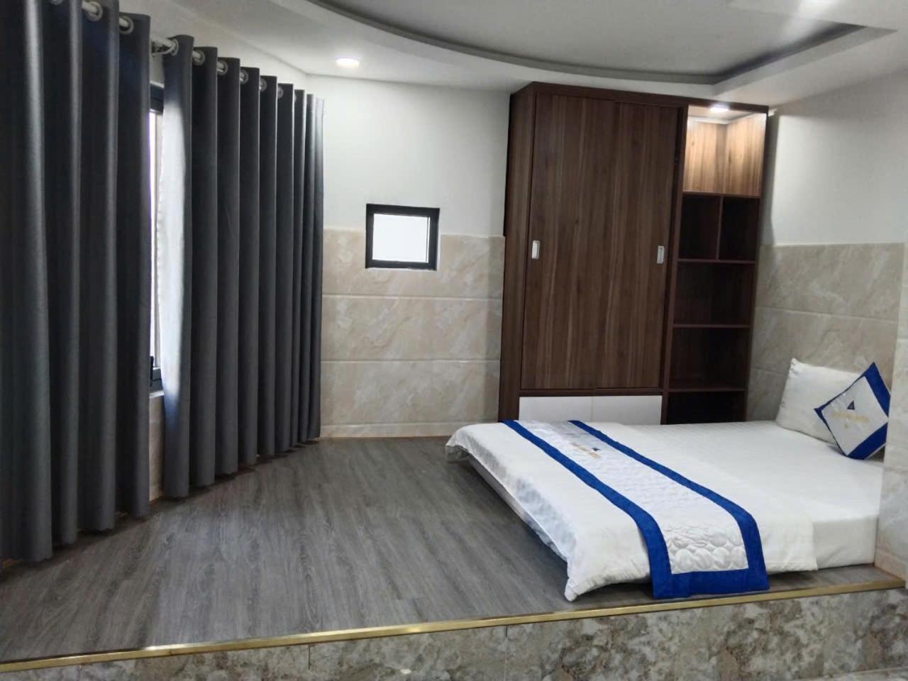 Hotel Tran Long Ho Chi Minh City Exterior photo